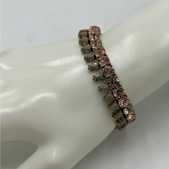 J. Crew Round Pink Crystal Tan Pear Shaped Elastic Gold Tone Stretch Bracelet - Picture 2 of 8